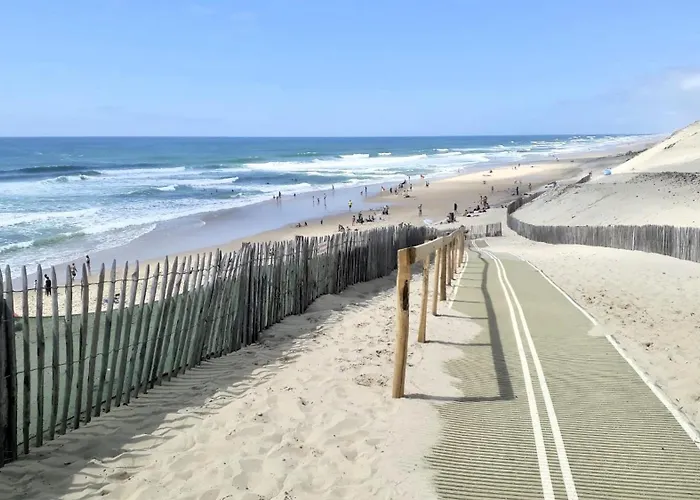 Lou Bercail - 10 Personnes Hébergement de vacances *